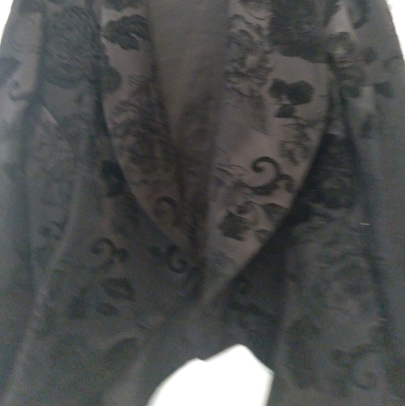 Black Floral print asymmetrical  jacket - Picture 1 of 2
